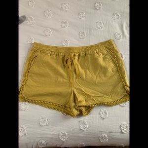 LOFT Yellow “Running Short” w/ Cute Detail